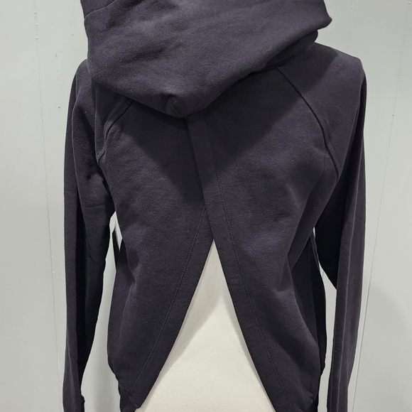 New! Athleta Black Moonrise Open Back Hoodie Ladies XSmall - Picture 5 of 10